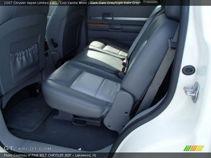 Cool Vanilla White / Dark Slate Gray/Light Slate Gray 2007 Chrysler Aspen Limited 4WD