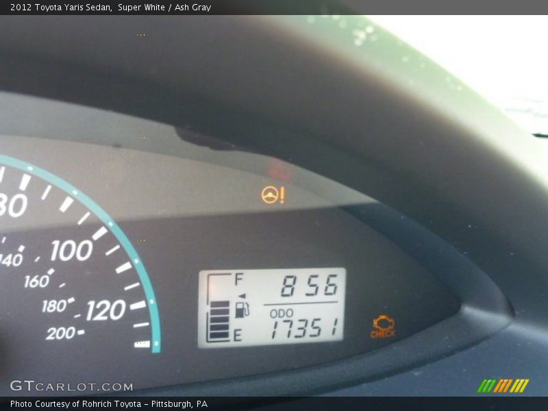 Super White / Ash Gray 2012 Toyota Yaris Sedan
