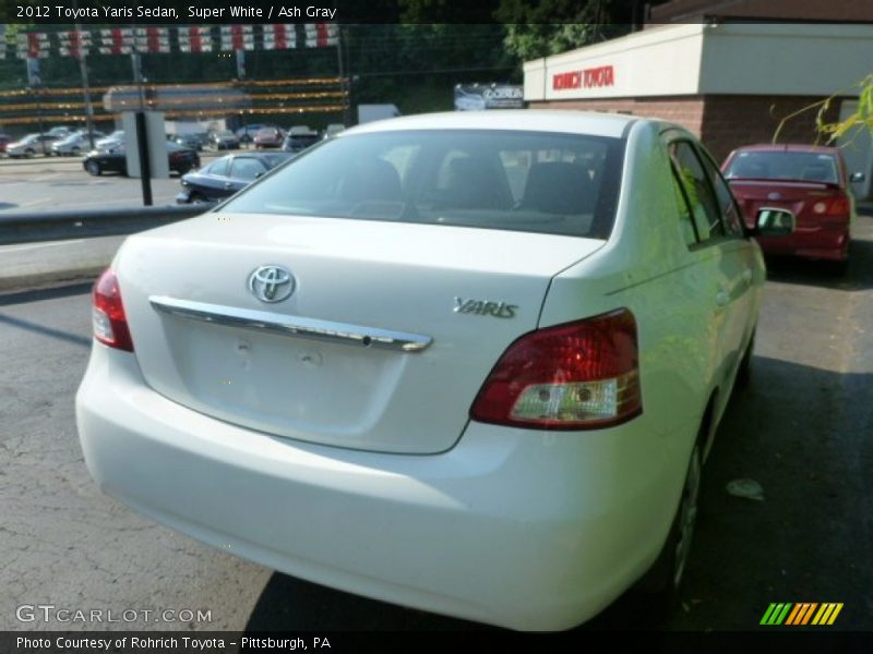 Super White / Ash Gray 2012 Toyota Yaris Sedan