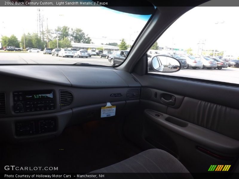 Light Sandrift Metallic / Taupe 2002 Buick Century Custom
