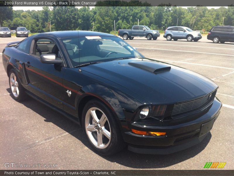 Black / Dark Charcoal 2009 Ford Mustang V6 Coupe