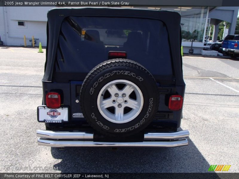 Patriot Blue Pearl / Dark Slate Gray 2005 Jeep Wrangler Unlimited 4x4