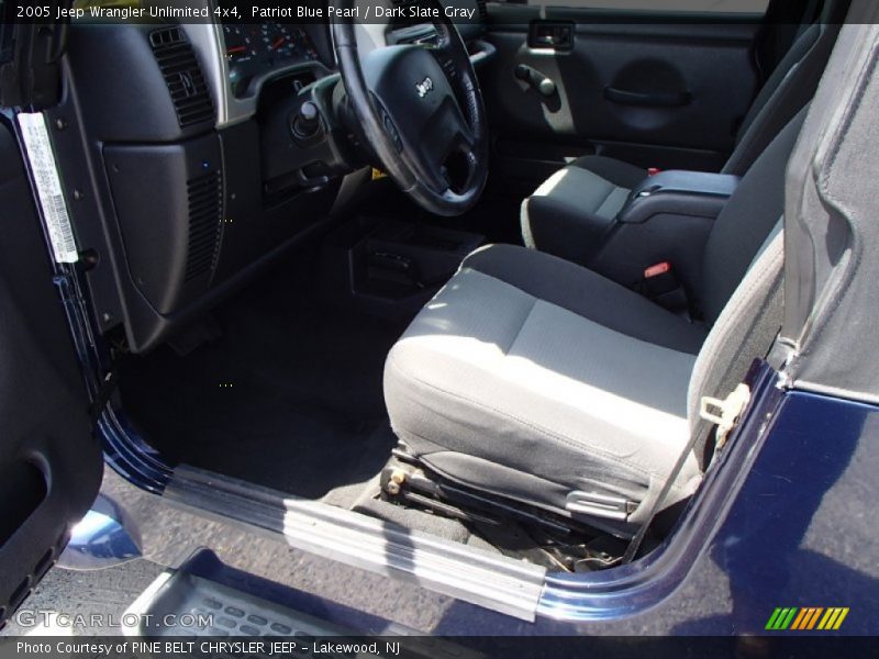Patriot Blue Pearl / Dark Slate Gray 2005 Jeep Wrangler Unlimited 4x4