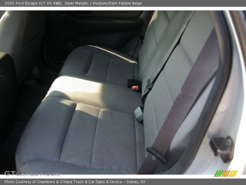 Silver Metallic / Medium/Dark Pebble Beige 2005 Ford Escape XLT V6 4WD