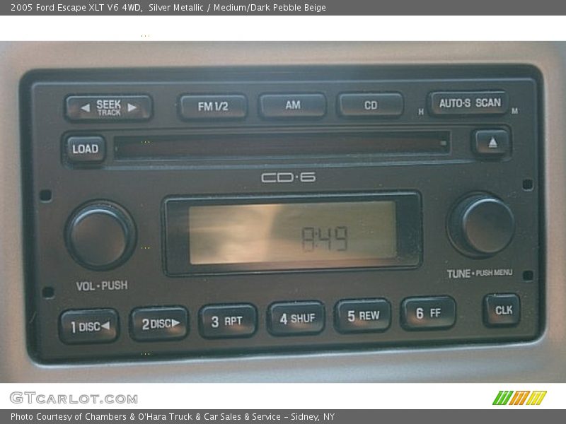 Silver Metallic / Medium/Dark Pebble Beige 2005 Ford Escape XLT V6 4WD