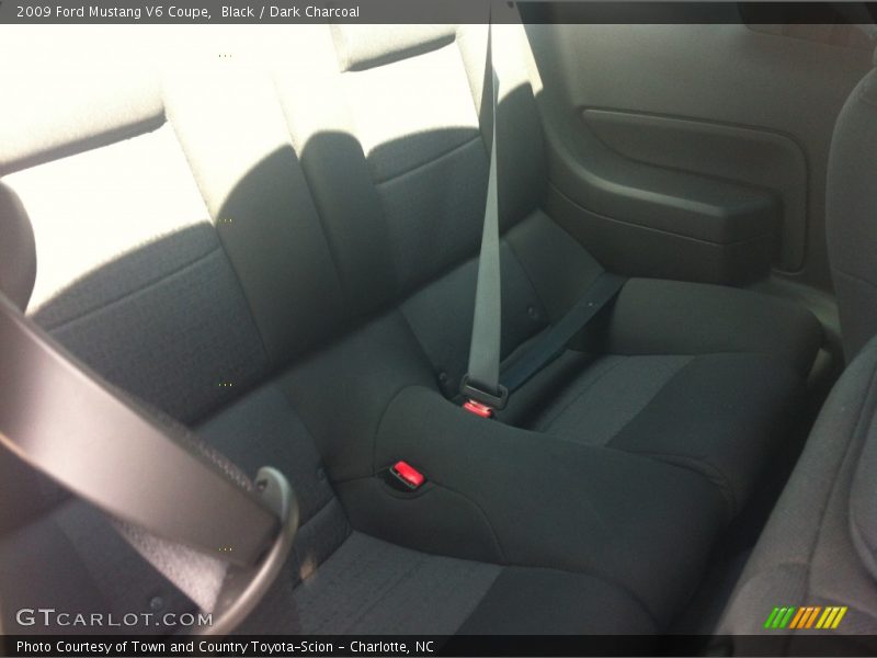 Black / Dark Charcoal 2009 Ford Mustang V6 Coupe
