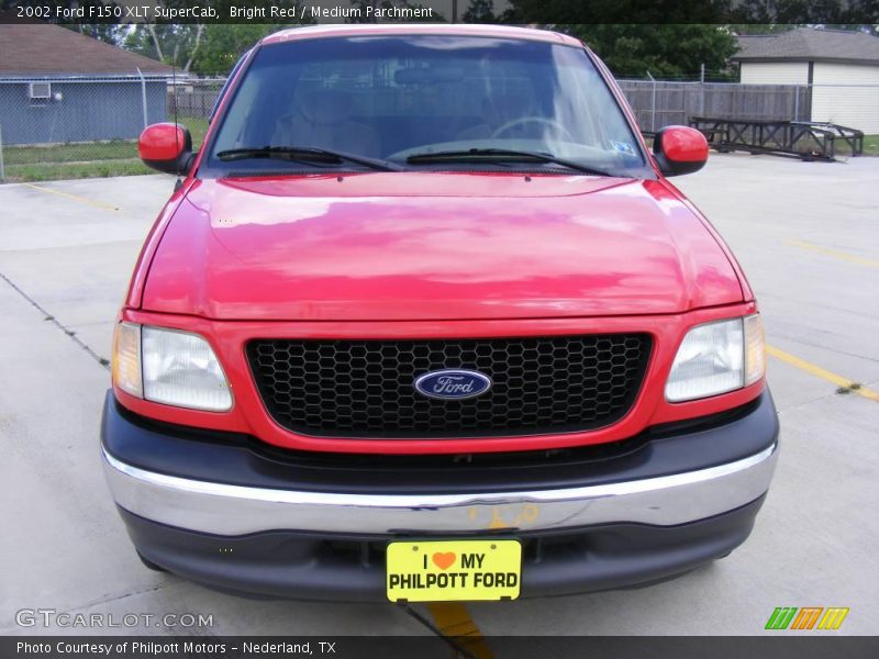 Bright Red / Medium Parchment 2002 Ford F150 XLT SuperCab