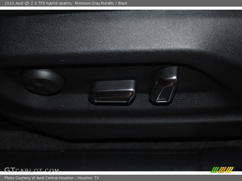 Monsoon Gray Metallic / Black 2013 Audi Q5 2.0 TFSI hybrid quattro