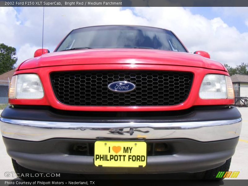 Bright Red / Medium Parchment 2002 Ford F150 XLT SuperCab