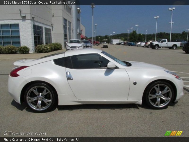 Pearl White / Black 2011 Nissan 370Z Sport Coupe