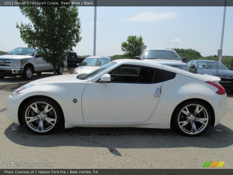 Pearl White / Black 2011 Nissan 370Z Sport Coupe
