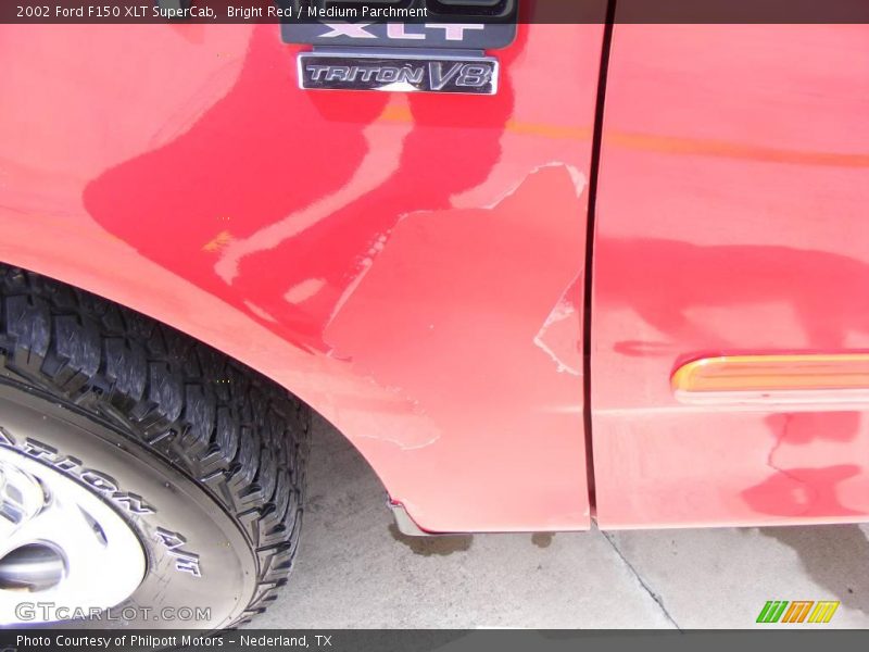 Bright Red / Medium Parchment 2002 Ford F150 XLT SuperCab