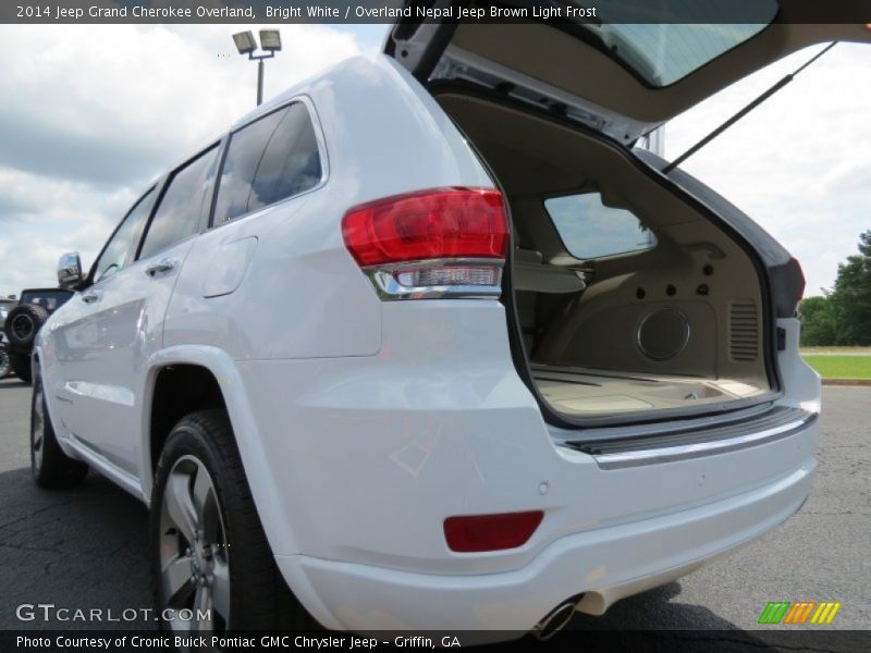 Bright White / Overland Nepal Jeep Brown Light Frost 2014 Jeep Grand Cherokee Overland