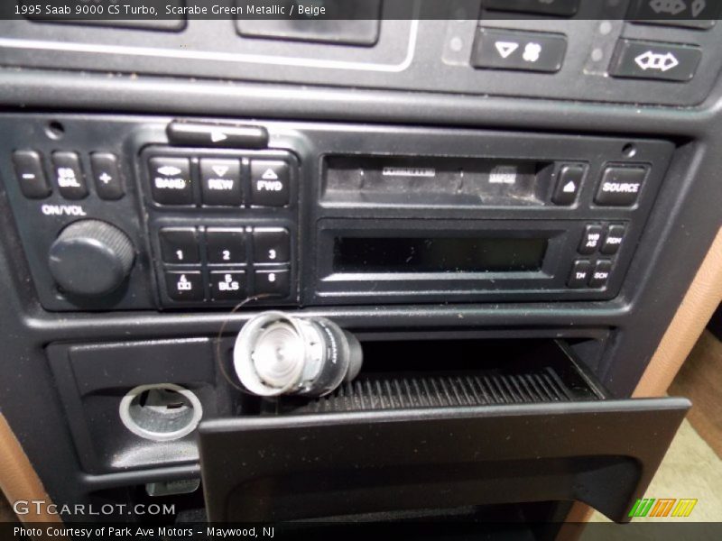 Scarabe Green Metallic / Beige 1995 Saab 9000 CS Turbo