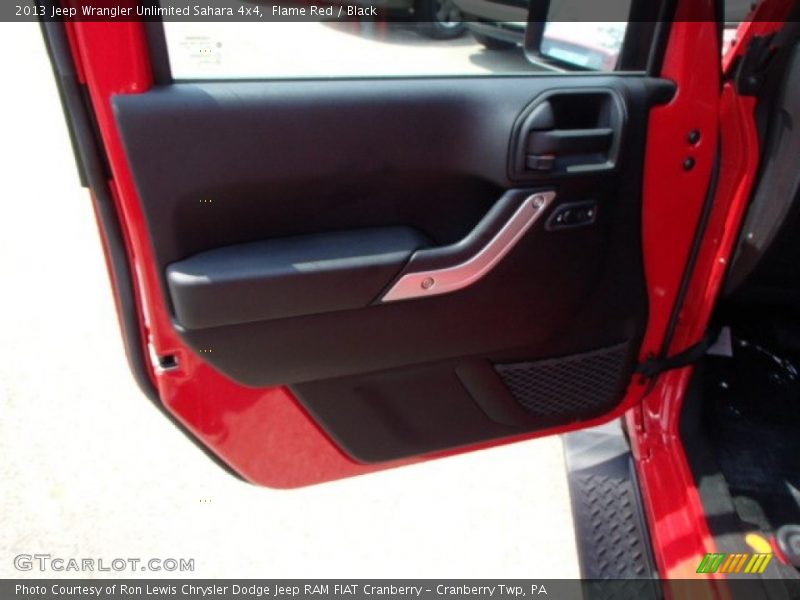 Flame Red / Black 2013 Jeep Wrangler Unlimited Sahara 4x4
