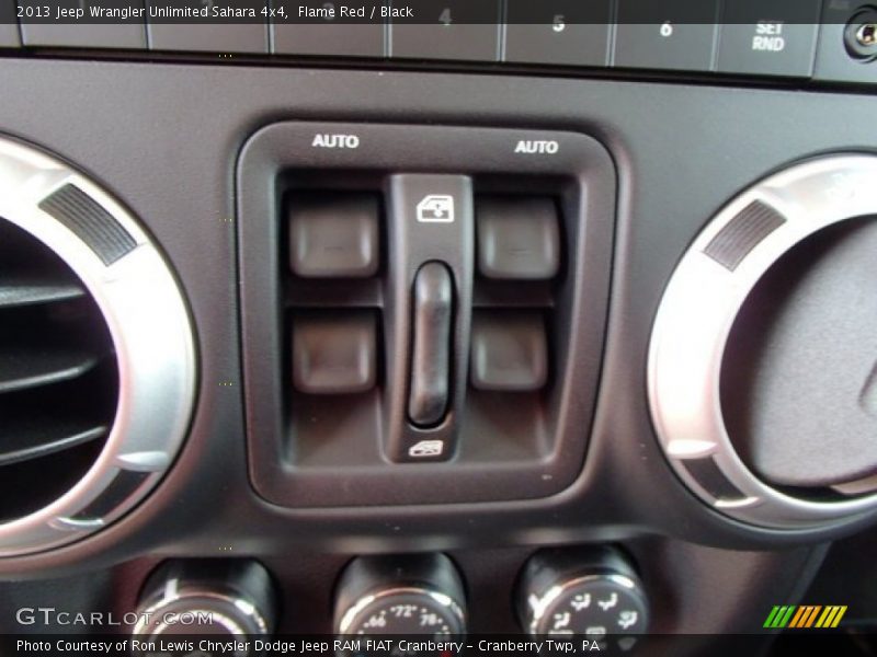 Flame Red / Black 2013 Jeep Wrangler Unlimited Sahara 4x4