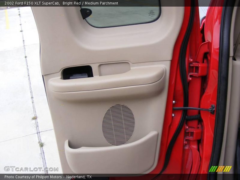 Bright Red / Medium Parchment 2002 Ford F150 XLT SuperCab