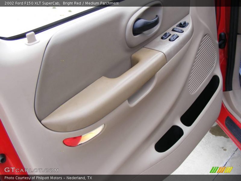Bright Red / Medium Parchment 2002 Ford F150 XLT SuperCab