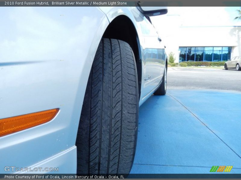 Brilliant Silver Metallic / Medium Light Stone 2010 Ford Fusion Hybrid