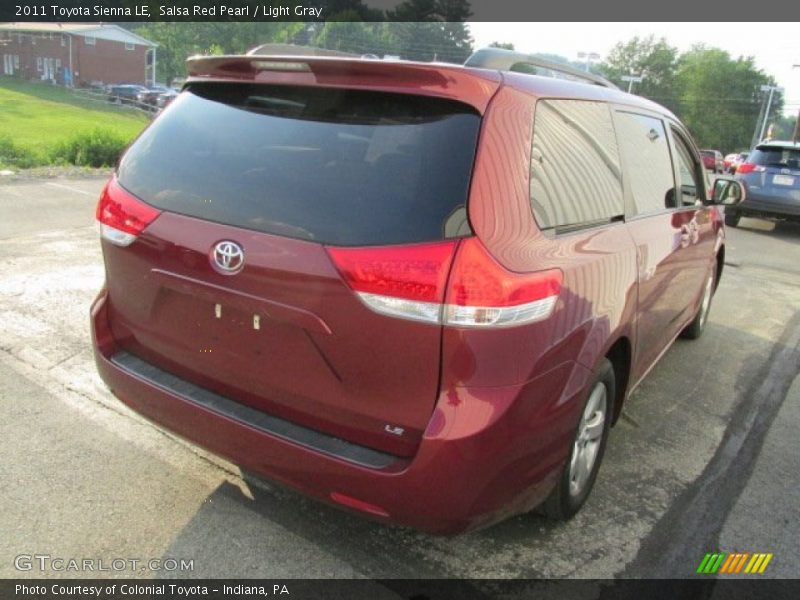 Salsa Red Pearl / Light Gray 2011 Toyota Sienna LE
