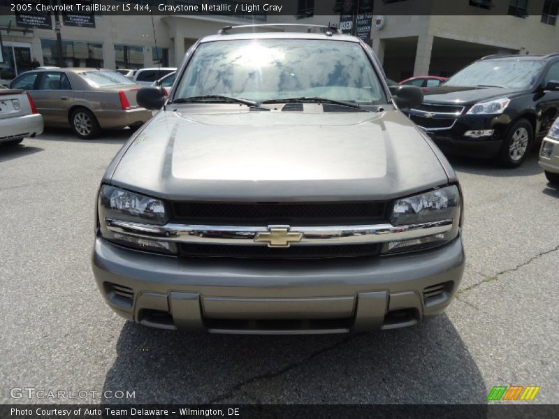 Graystone Metallic / Light Gray 2005 Chevrolet TrailBlazer LS 4x4