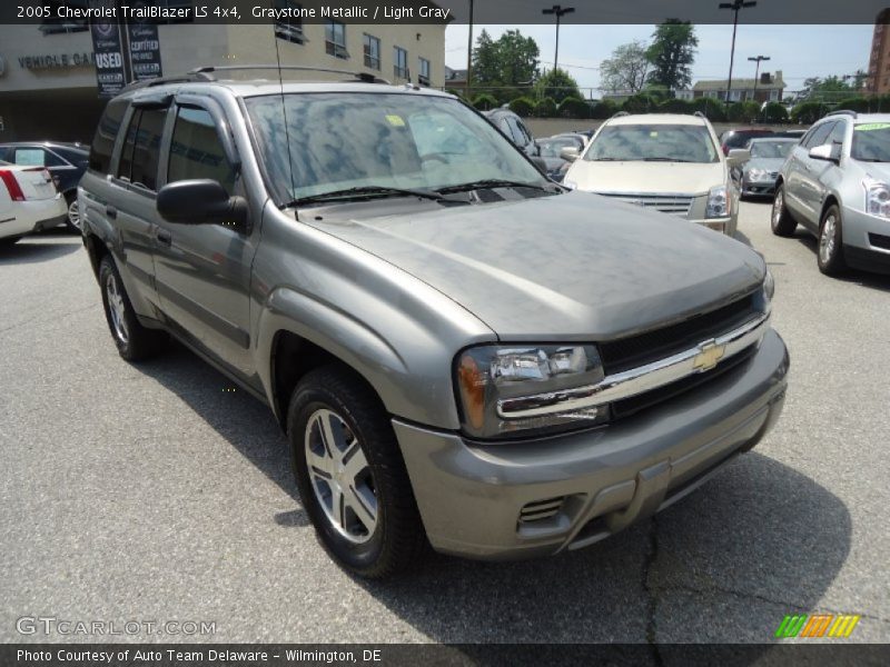 Graystone Metallic / Light Gray 2005 Chevrolet TrailBlazer LS 4x4