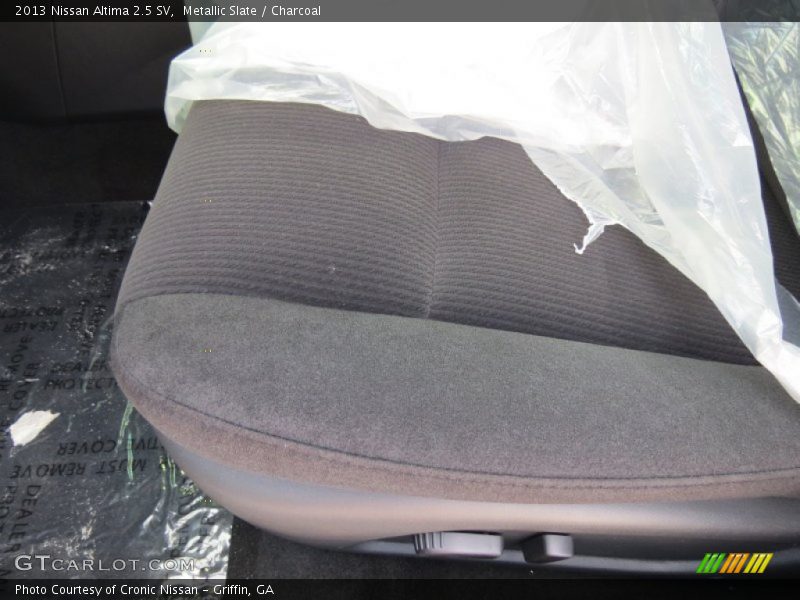 Metallic Slate / Charcoal 2013 Nissan Altima 2.5 SV