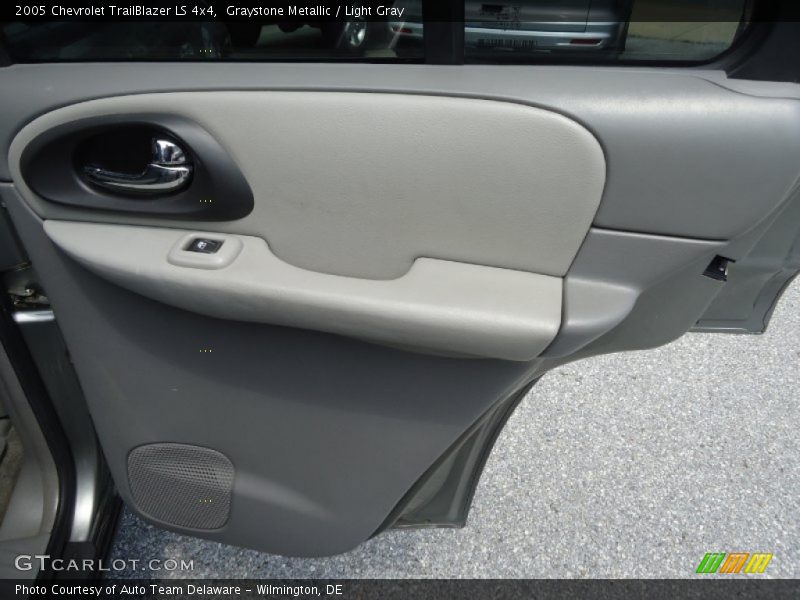 Graystone Metallic / Light Gray 2005 Chevrolet TrailBlazer LS 4x4