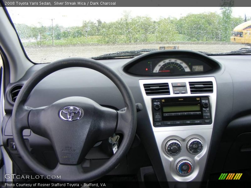 Silver Streak Mica / Dark Charcoal 2008 Toyota Yaris Sedan