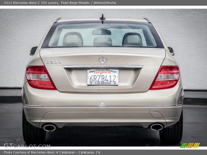 Pearl Beige Metallic / Almond/Mocha 2011 Mercedes-Benz C 300 Luxury
