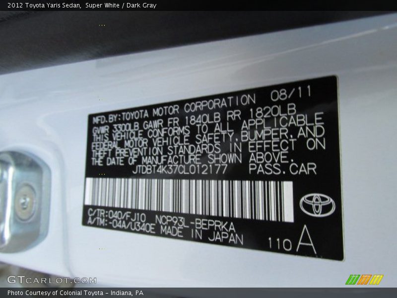 Super White / Dark Gray 2012 Toyota Yaris Sedan
