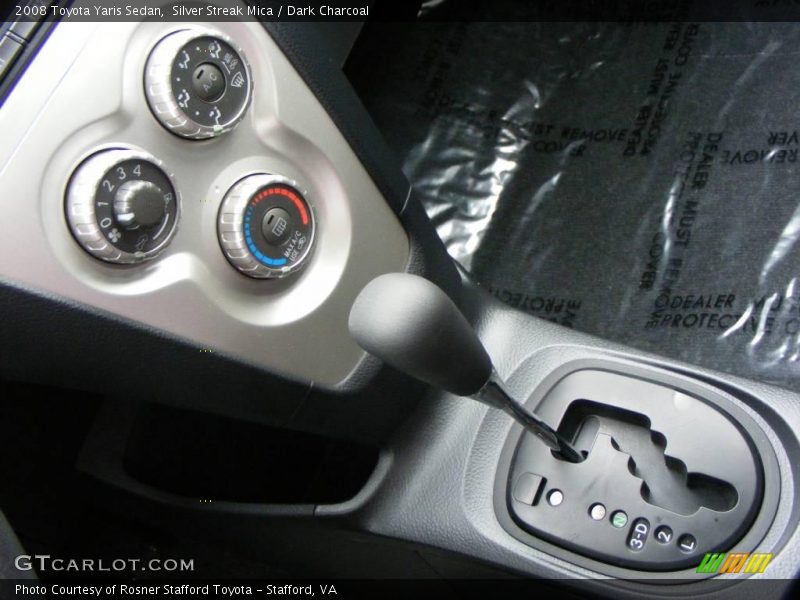 Silver Streak Mica / Dark Charcoal 2008 Toyota Yaris Sedan