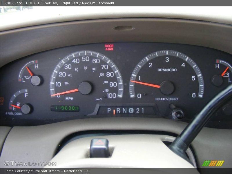 Bright Red / Medium Parchment 2002 Ford F150 XLT SuperCab