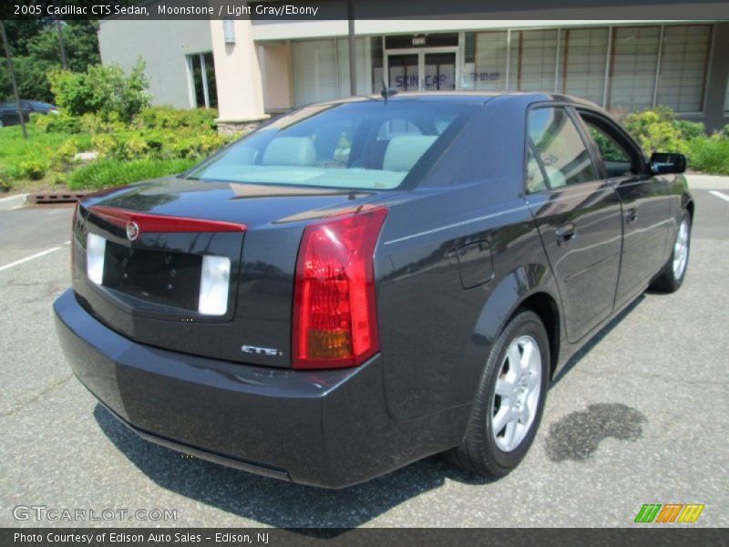 Moonstone / Light Gray/Ebony 2005 Cadillac CTS Sedan