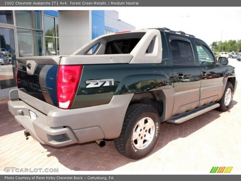 Forest Green Metallic / Medium Neutral 2002 Chevrolet Avalanche Z71 4x4