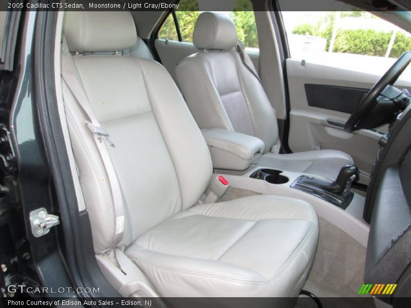 Moonstone / Light Gray/Ebony 2005 Cadillac CTS Sedan