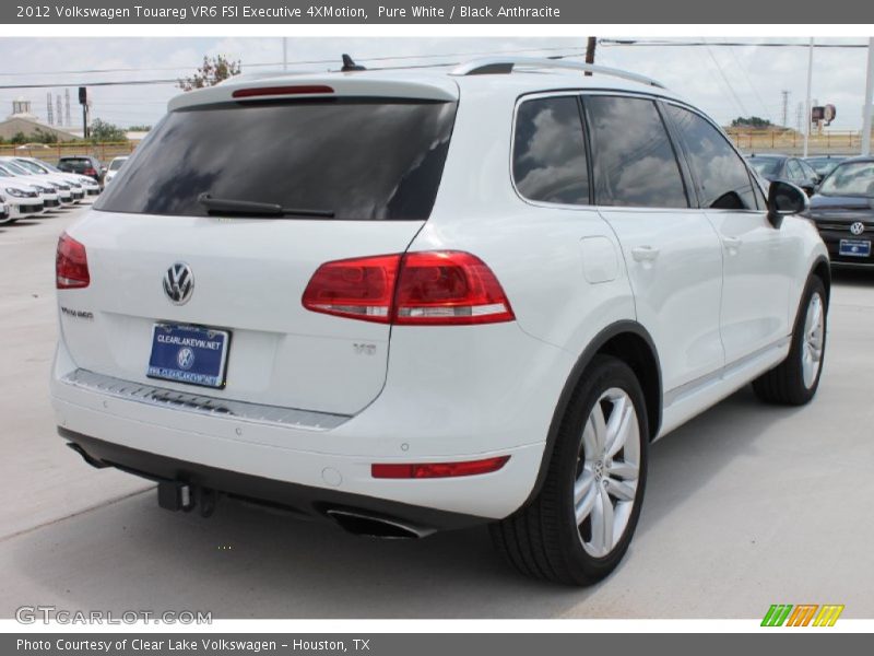 Pure White / Black Anthracite 2012 Volkswagen Touareg VR6 FSI Executive 4XMotion