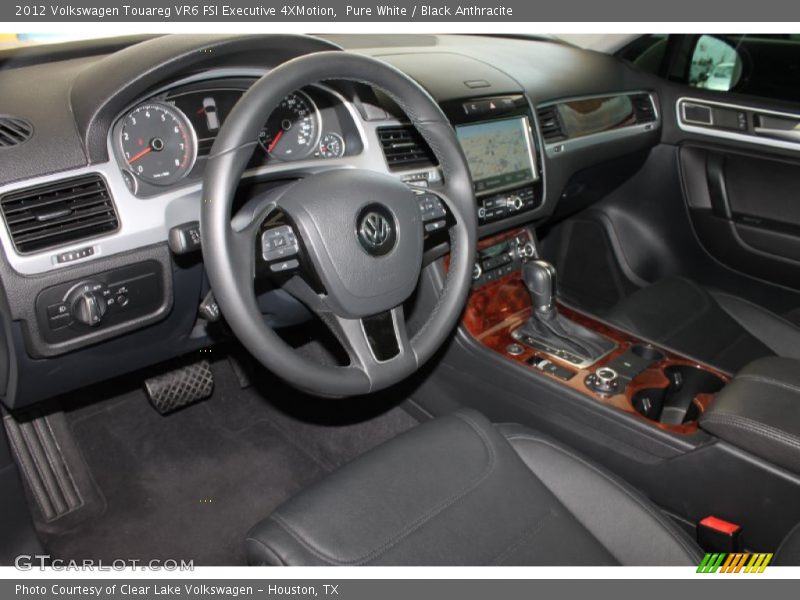Pure White / Black Anthracite 2012 Volkswagen Touareg VR6 FSI Executive 4XMotion