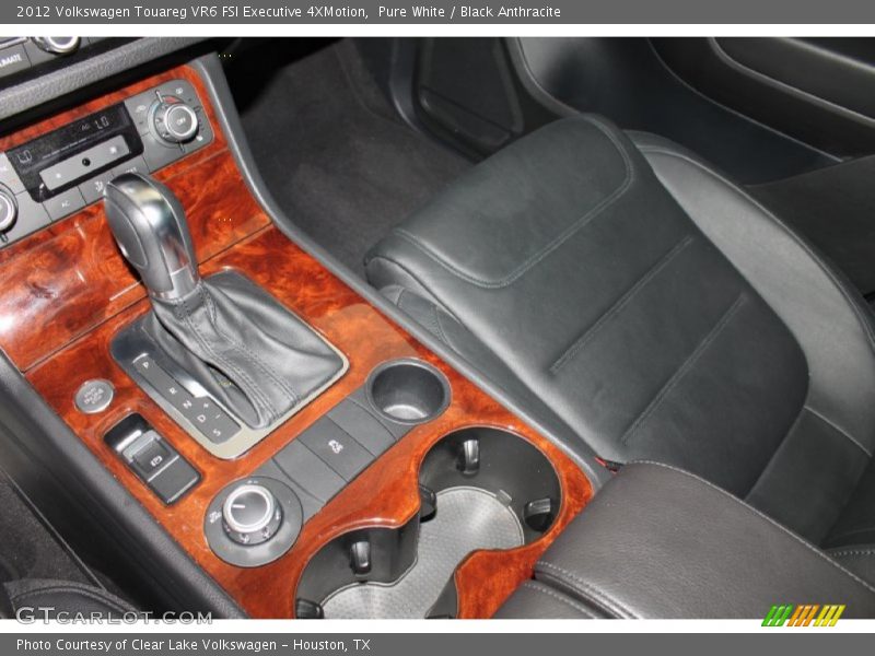 Pure White / Black Anthracite 2012 Volkswagen Touareg VR6 FSI Executive 4XMotion
