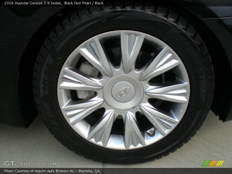  2009 Genesis 3.8 Sedan Wheel