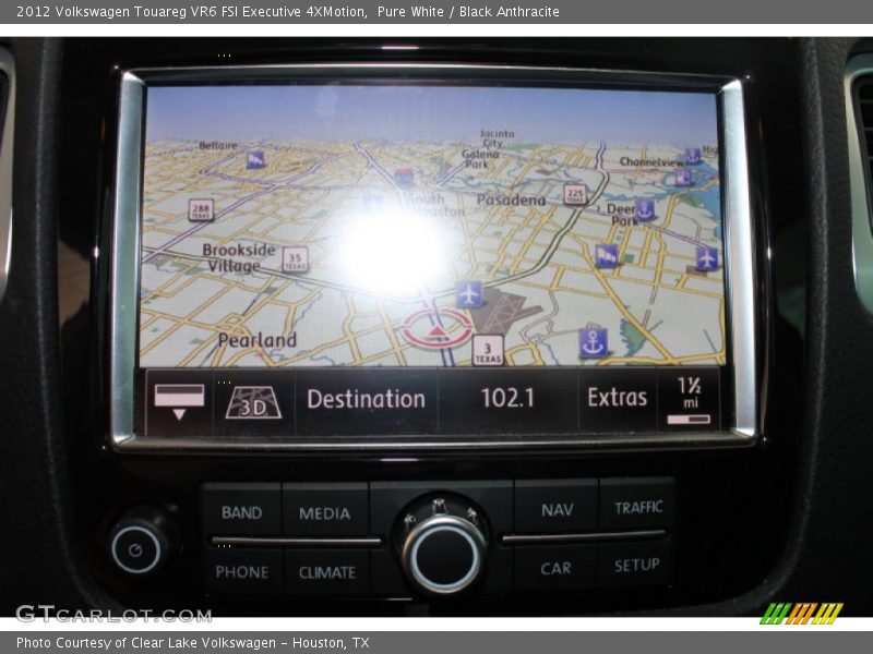 Pure White / Black Anthracite 2012 Volkswagen Touareg VR6 FSI Executive 4XMotion