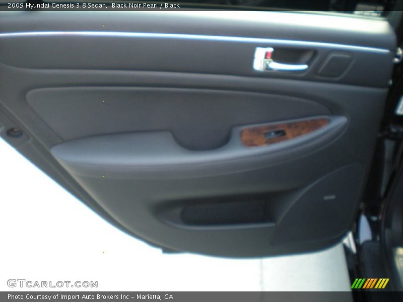 Black Noir Pearl / Black 2009 Hyundai Genesis 3.8 Sedan
