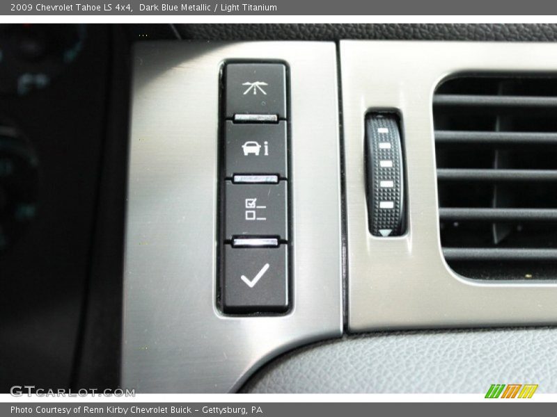 Controls of 2009 Tahoe LS 4x4