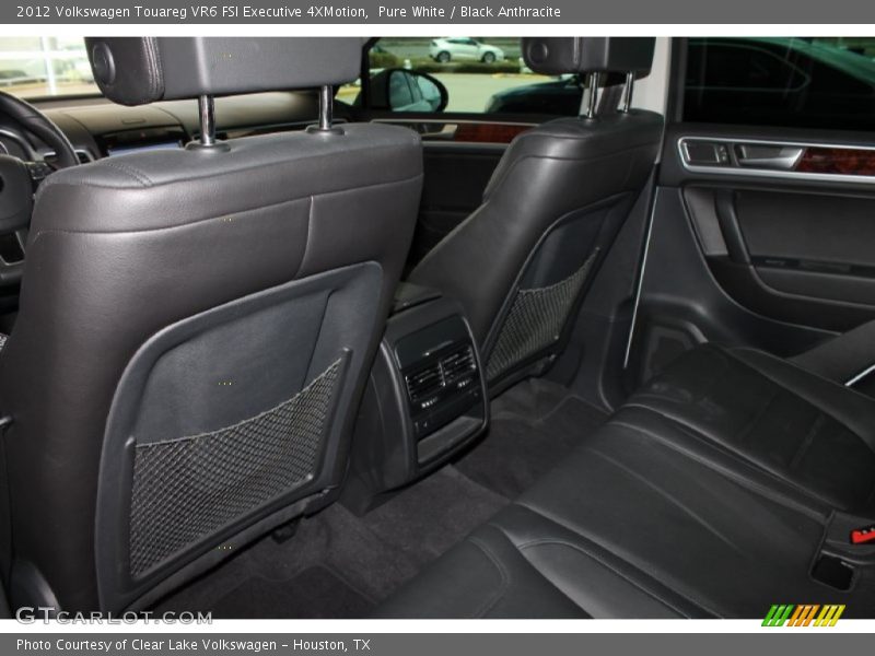 Pure White / Black Anthracite 2012 Volkswagen Touareg VR6 FSI Executive 4XMotion