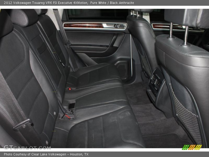 Pure White / Black Anthracite 2012 Volkswagen Touareg VR6 FSI Executive 4XMotion