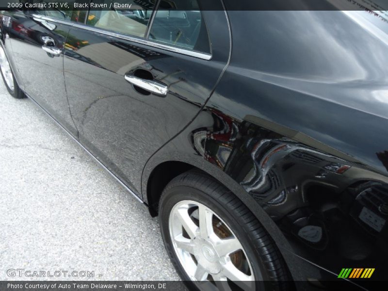 Black Raven / Ebony 2009 Cadillac STS V6