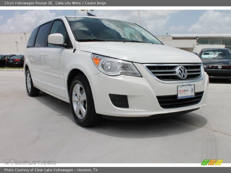 Calla Lilly White / Ceylon Beige 2010 Volkswagen Routan SE