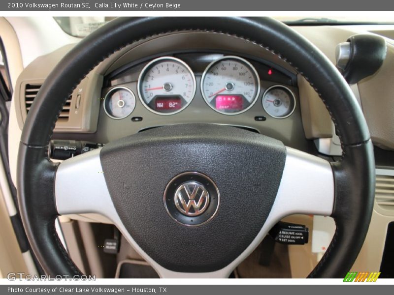 Calla Lilly White / Ceylon Beige 2010 Volkswagen Routan SE