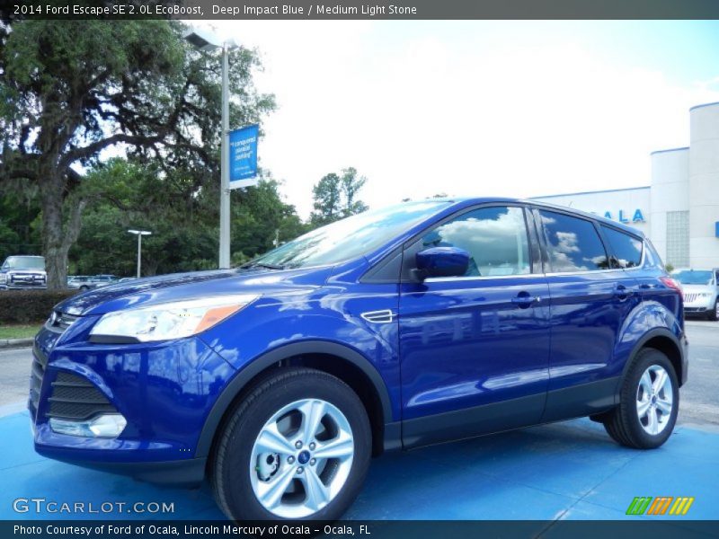 Front 3/4 View of 2014 Escape SE 2.0L EcoBoost