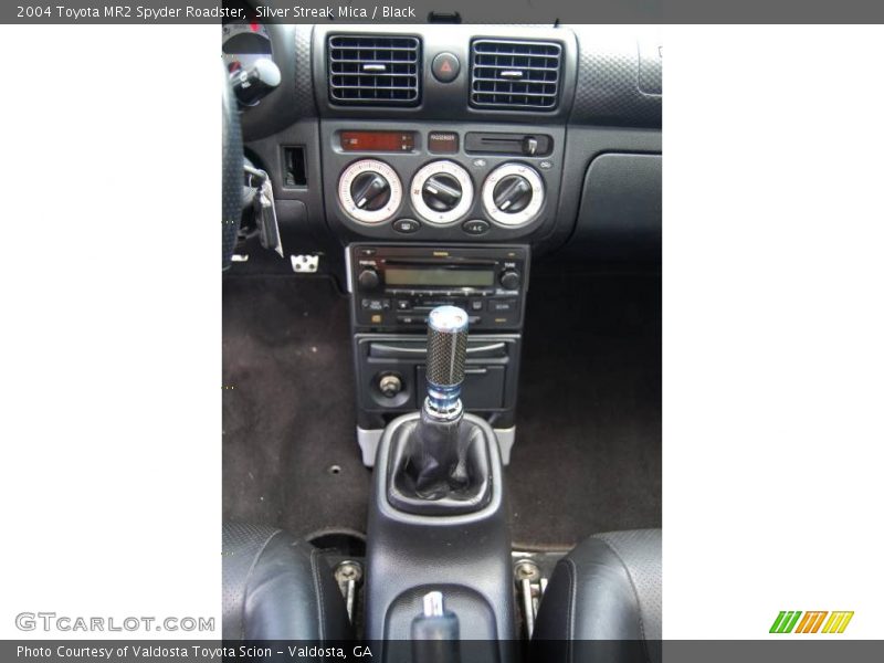 Silver Streak Mica / Black 2004 Toyota MR2 Spyder Roadster